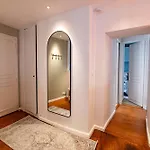 Luxury Flat Louvres 6 Guests * Parijs