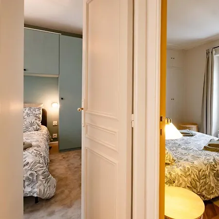 Luxury Flat Louvres 6 Guests شقة