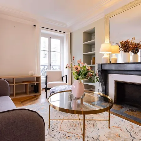 Luxury Flat Louvres 6 Guests Apartament